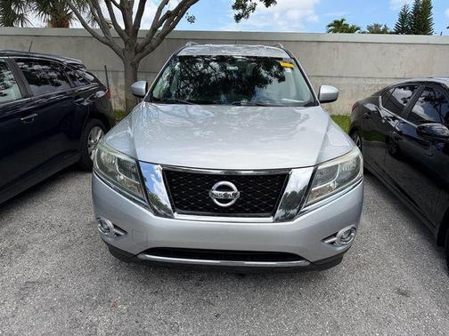 Brilliant Silver 2015 Nissan Pathfinder SV
