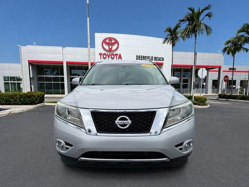 Brilliant Silver 2015 Nissan Pathfinder SV