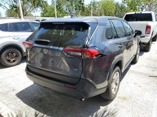 2022 Toyota RAV4 LE
