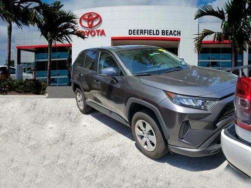 2022 Toyota RAV4 LE