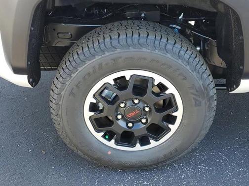 2025 Toyota Tacoma TRD Off Road