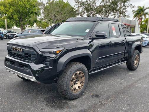 2026 Toyota Tacoma Hybrid Trailhunter