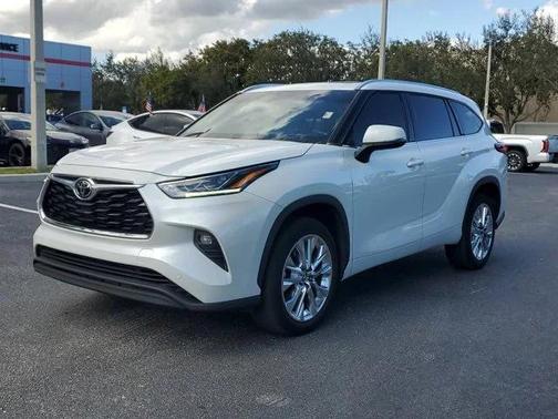 2023 Toyota Highlander Limited