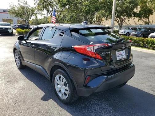 2020 Toyota C-HR LE