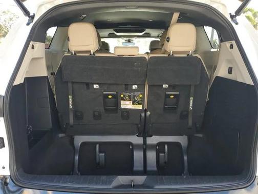 2021 Toyota Sienna Limited 7-Passenger
