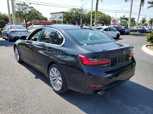 2024 BMW 330 i