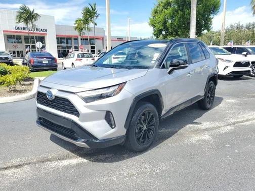 2023 Toyota RAV4 Hybrid SE