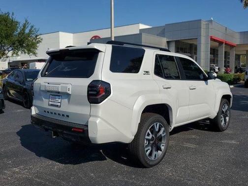 Wind Chill Pearl 2026 Toyota 4Runner TRD Sport Premium