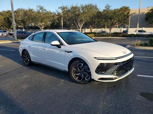 2025 Hyundai SONATA SEL