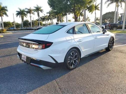2025 Hyundai SONATA SEL