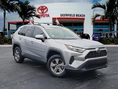 2022 Toyota RAV4 XLE
