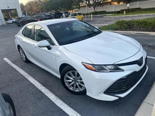 2019 Toyota Camry LE