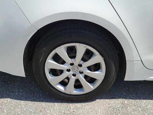 White 2022 Toyota Corolla LE
