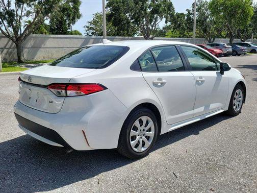 White 2022 Toyota Corolla LE