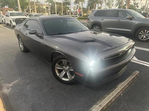 2019 Dodge Challenger SXT
