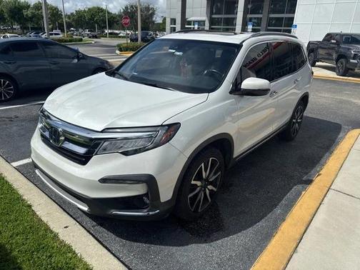 2022 Honda Pilot AWD Elite