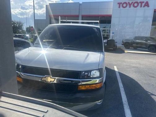 2018 Chevrolet Express 2500 Work Van