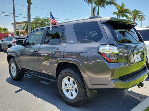 Magnetic Gray Metallic 2020 Toyota 4Runner SR5 Premium