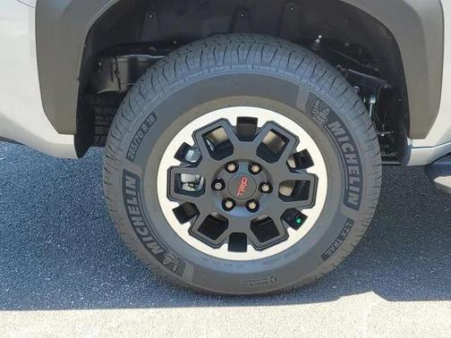2025 Toyota 4Runner TRD Off Road Premium