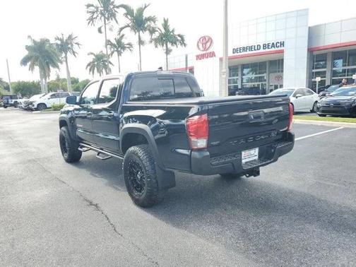 2017 Toyota Tacoma Base