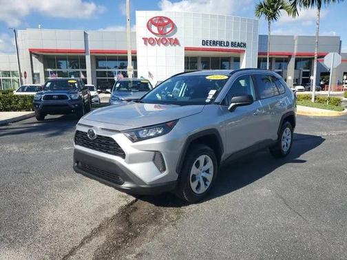 2021 Toyota RAV4 LE
