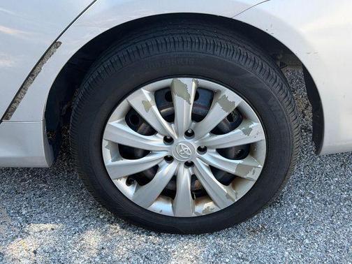 Classic Silver Metallic 2012 Toyota Corolla LE