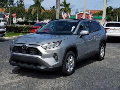 2019 Toyota RAV4 XLE