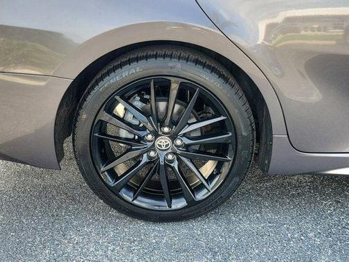 Predawn Gray Mica 2024 Toyota Camry Hybrid SE