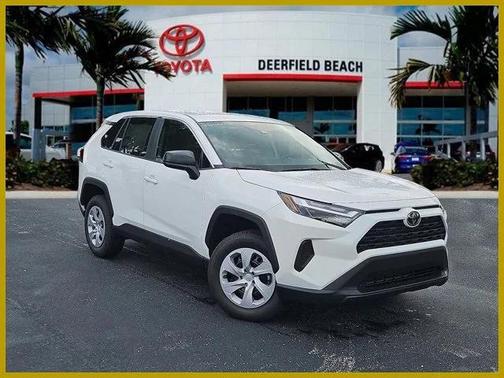 2025 Toyota RAV4 LE