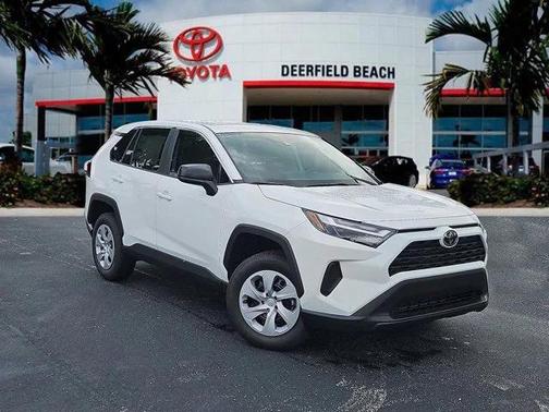 2025 Toyota RAV4 LE