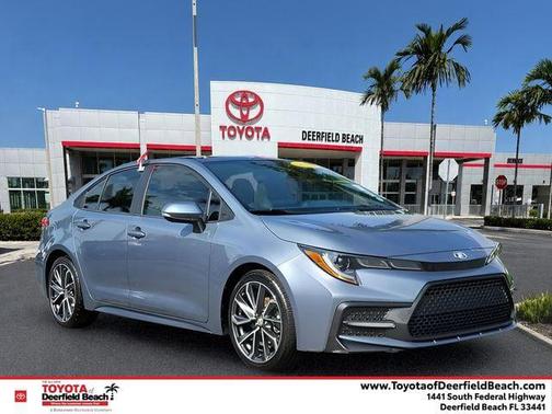 Celistite w/Black Sand Pearl Roof 2021 Toyota Corolla SE