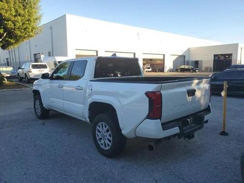 2024 Toyota Tacoma SR5
