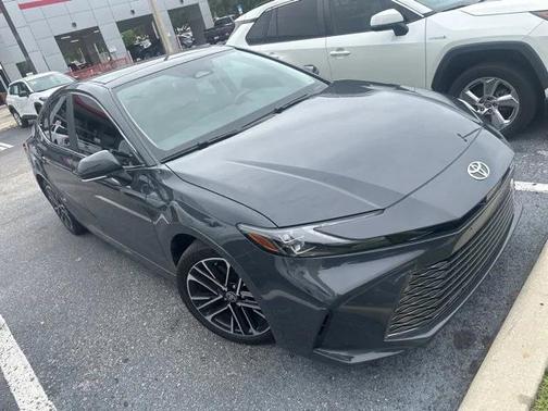 2025 Toyota Camry XLE