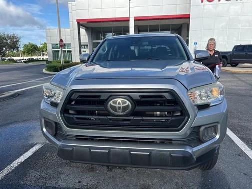 2018 Toyota Tacoma SR