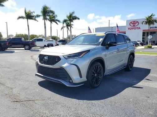 2023 Toyota Highlander XSE