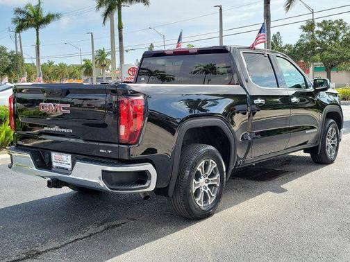Onyx Black 2025 GMC Sierra 1500 SLT