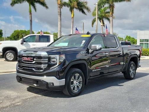 Onyx Black 2025 GMC Sierra 1500 SLT