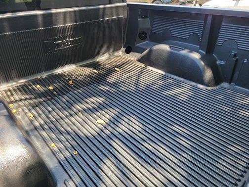Onyx Black 2025 GMC Sierra 1500 SLT