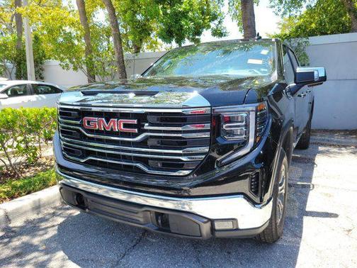 Onyx Black 2025 GMC Sierra 1500 SLT