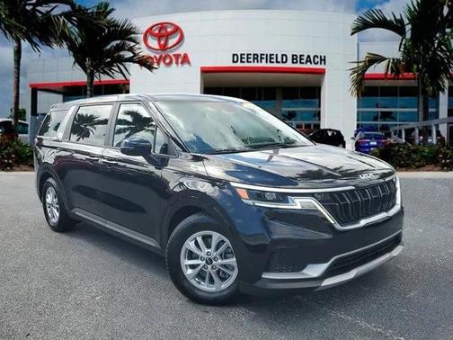 2022 Kia Carnival LXS