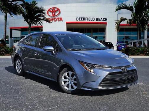 2025 Toyota Corolla LE