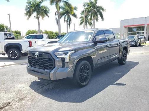 2023 Toyota Tundra SR5
