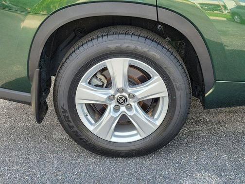 Cypress 2023 Toyota Highlander Platinum