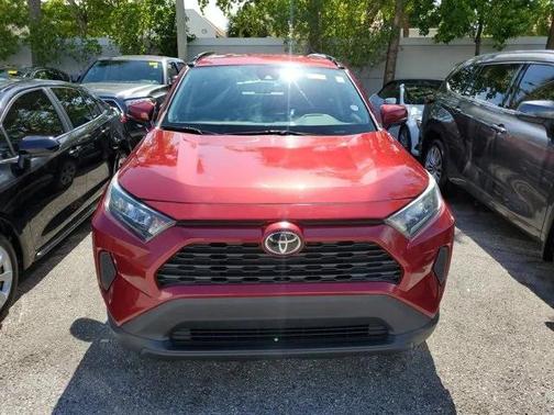 2021 Toyota RAV4 LE