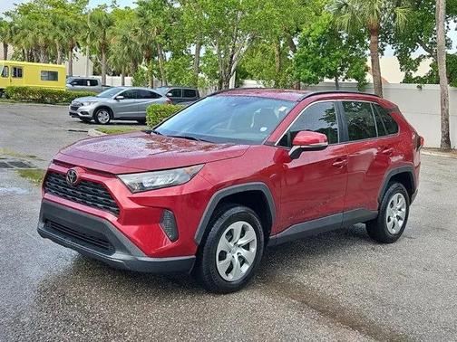 2021 Toyota RAV4 LE