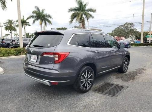 2020 Honda Pilot Touring 8-Passenger