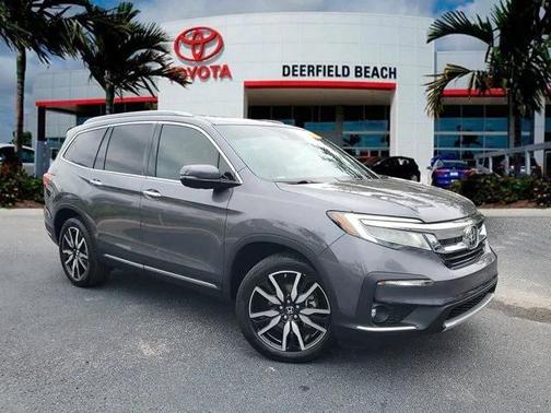 2020 Honda Pilot Touring 8-Passenger