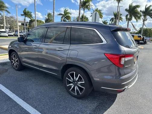 2020 Honda Pilot Touring 8-Passenger