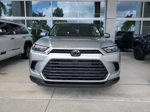 2026 Toyota Grand Highlander Hybrid XLE