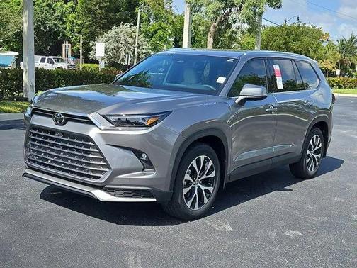 2025 Toyota Grand Highlander Hybrid Limited MAX